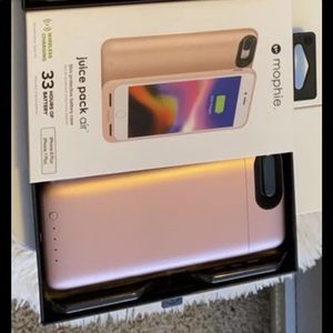 Rose gold mophie case 7/8 plus